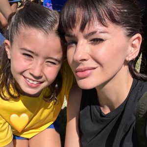 Eugenia Suárez Instagram - Familia 💛