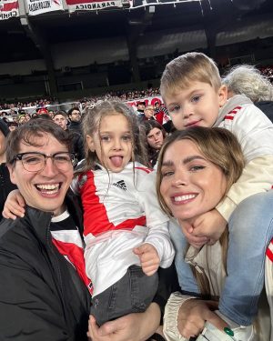 Eugenia Suárez Instagram - RIVER CAMPEÓN 🫀🫀