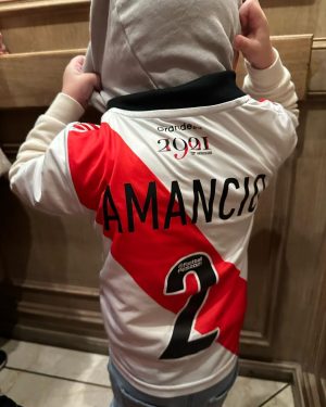 Eugenia Suárez Instagram - RIVER CAMPEÓN 🫀🫀