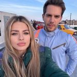 Eugenia Suárez Instagram - Así los leo 😀 Estrenando una canción, filmando una peli. Agradecida 😇 Montevideo, Uruguay