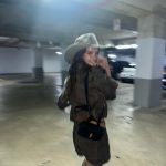 Eugenia Suárez Instagram - Full denim @kosiuko @cynthiakern
