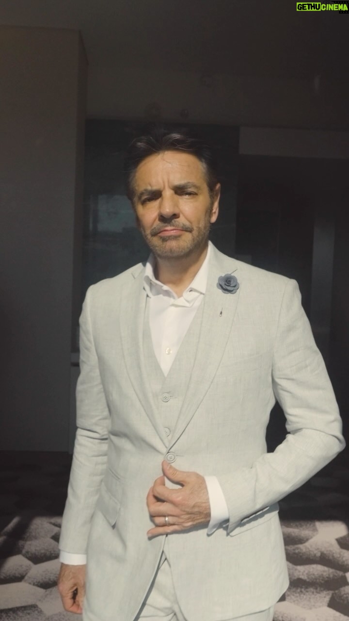 Eugenio Derbez Instagram - About last night 👌🏻 #LOL6 #NewSeason @lolmx_oficial @primevideomx