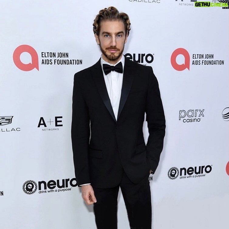 Eugenio Siller Instagram - • White Carpet • Oscar Viewing Party Los Angeles, California