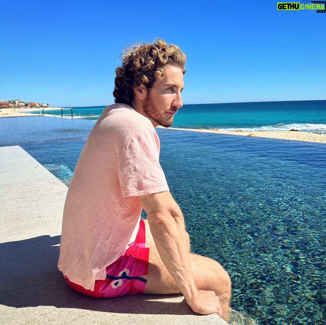 Eugenio Siller Instagram - Life is easier when you’re not complaining, worrying or stressing about anything … @solazresortloscabos #SolazIsWarmingUp #BeWithUs #OnceInALifetimeHoliday Solaz, A Luxury Collection Resort, Los Cabos