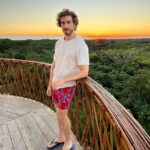 Eugenio Siller Instagram - Sunset Hunter / Cazador de atardeceres 🌅 @yucatanturismo @destinomiomx Tekit, Yucatan, Mexico
