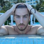Eugenio Siller Instagram - Me gusta ver a las personas a los ojos … I like to look people in the eyes … Live Aqua Beach Resort Cancun