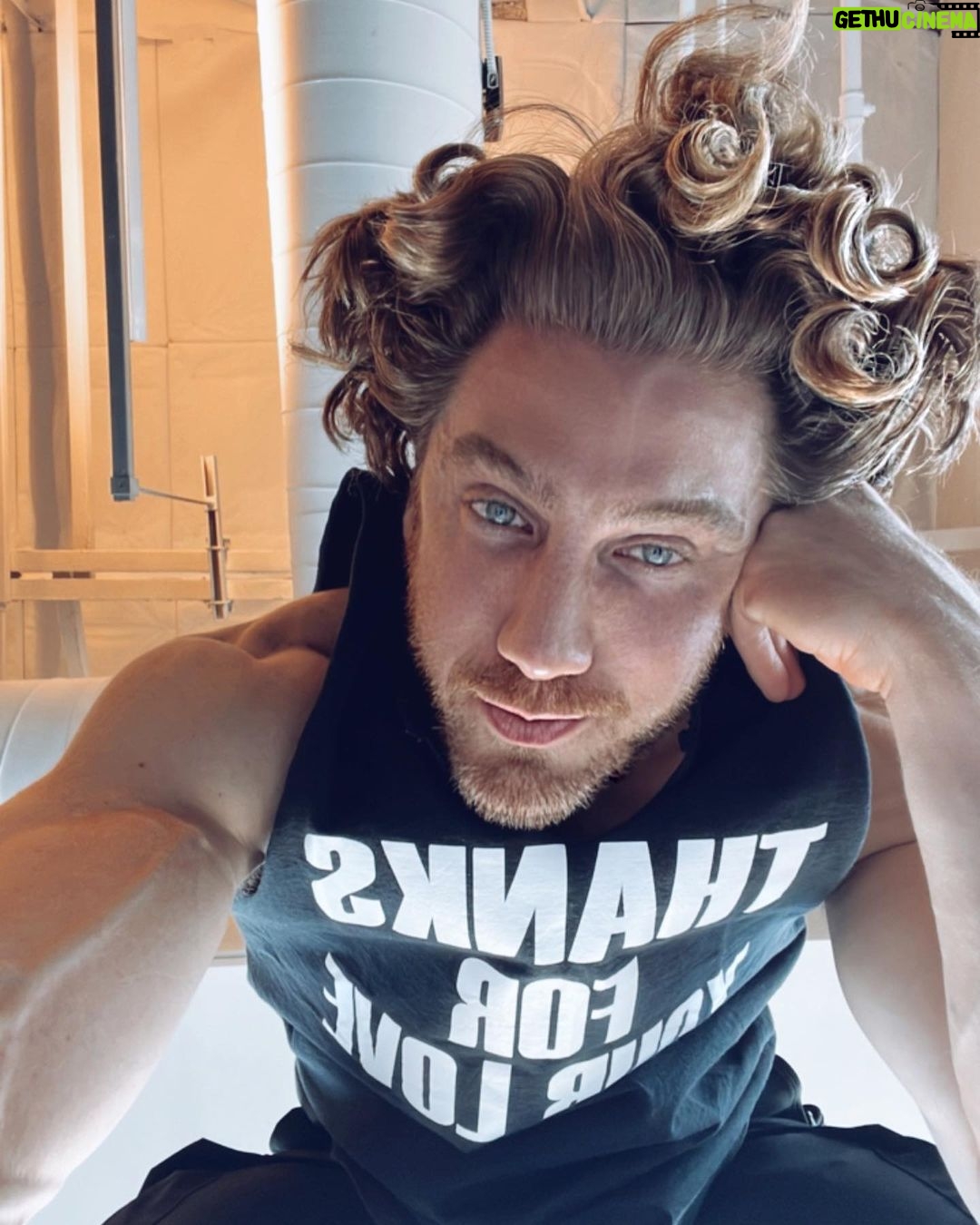 Eugenio Siller Instagram - Sometimes you have to let life turn you upside down, so you can learn how to live, right side up … West Hollywood, California