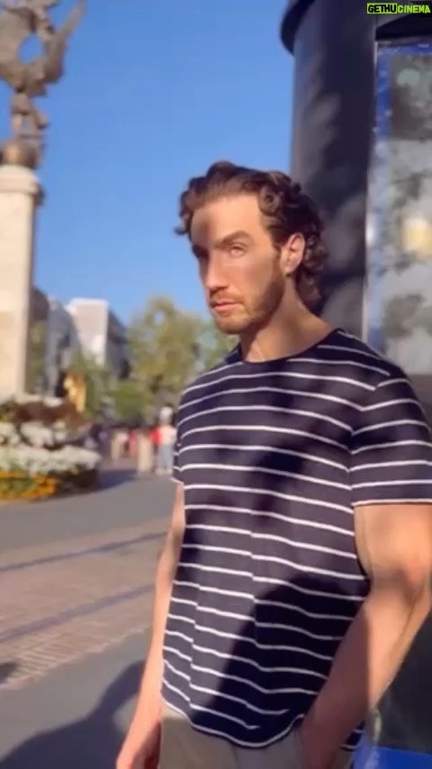 Eugenio Siller Instagram - Enjoying the Cali weather ☀️ 🌴 … Los Angeles, California