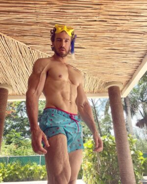 Eugenio Siller Instagram - Life’s a Beach … 🏖️