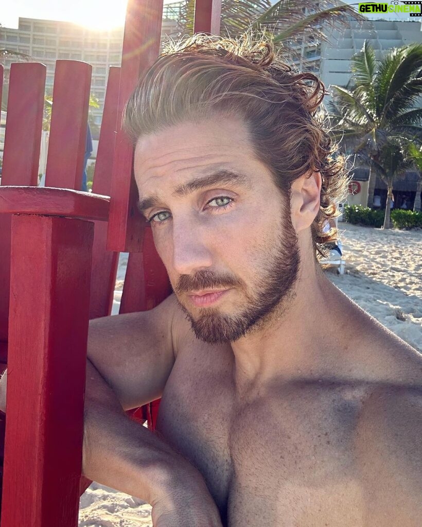 Eugenio Siller Instagram - • BAE-WATCH • ☀️ 🛟 Live Aqua Beach Resort Cancun