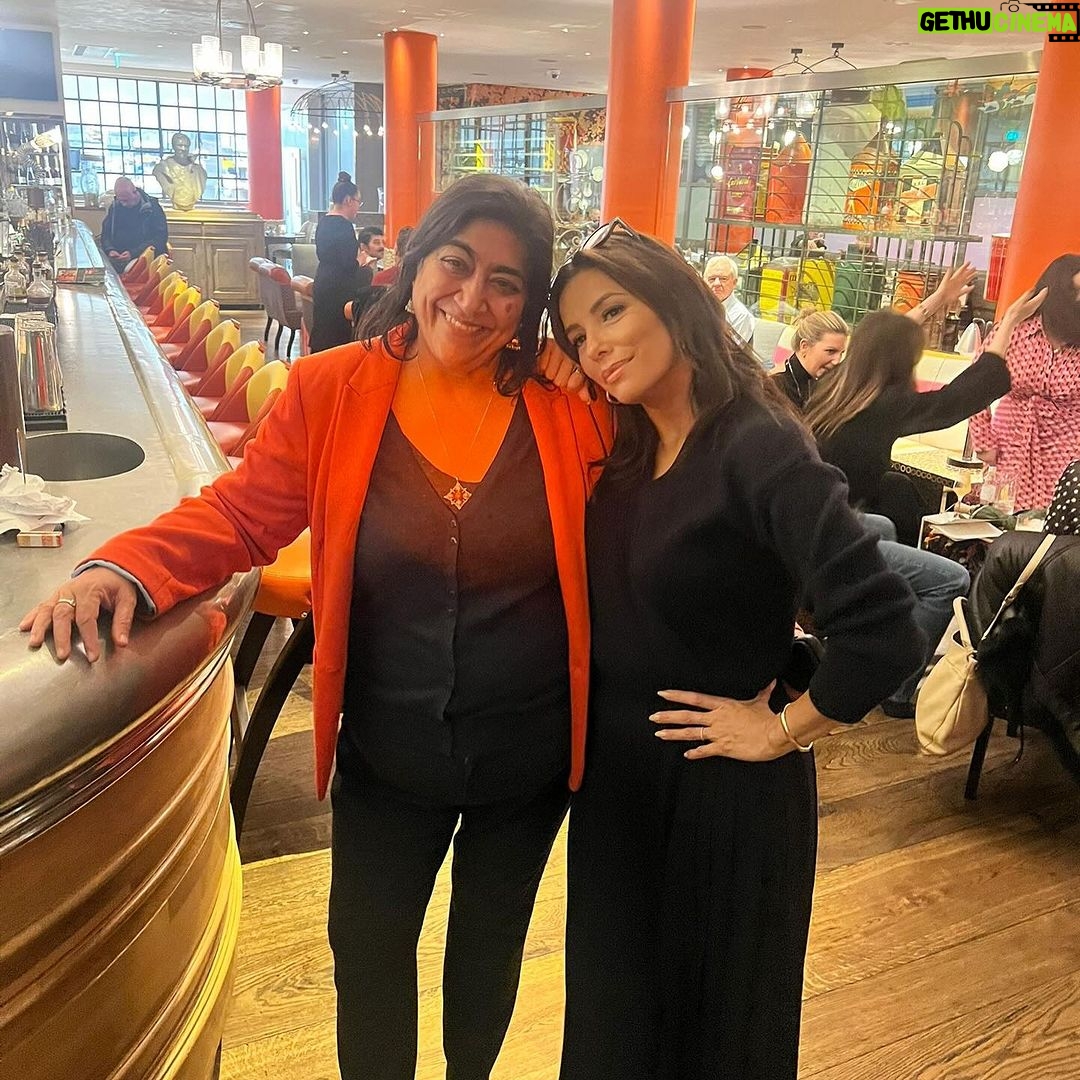 Eva Longoria Instagram - < 24hrs in London for @flaminhotmovie ❤️🔥 Always love being here!🇬🇧 London, United Kingdom