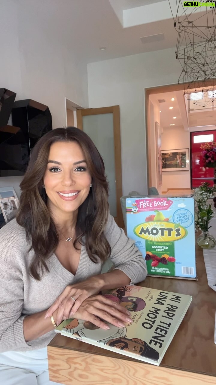 Eva Longoria Instagram - #Ad Thrilled to be working with @motts to bring stories to your bookshelves! We’re celebrating family, culture and community with Snacks & Stories, a new program that offers free children’s books with every purchase of Mott’s Fruit Flavored Snacks. All you have to do is upload your receipt at MottsStories.com in exchange for up to 16 books featuring a range of fun and inspiring multicultural stories. Let’s get reading! *Purchase product by 5/31/24 and redeem offer by 7/31/24. Conditions apply. Limited quantities, while supplies last. For full details visit www.mottsstories.com.”
