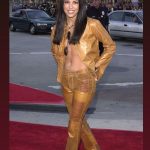 Eva Longoria Instagram - Why why was I hung up on showing my stomach on red carpets??! 🤦🏻‍♀️🤣 #tbt