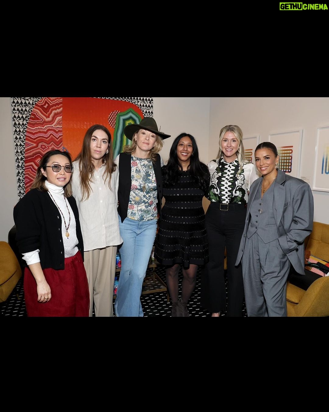Eva Longoria Instagram - So honored to have received the Discovery Director Award from @savfilmfest for my work on @flaminhotmovie🌟🔥 And such a pleasure meeting such an inspiring group of female directors! This is just the beginning 🔥