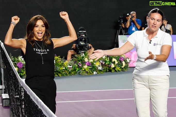Eva Longoria Instagram - That’s a wrap on the @gdlopen 🎾 So great to have had @casadelsoltequila be a part of it and witness such an incredible group of women competing in the best city.