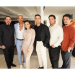 Eva Longoria Instagram - I’m still on cloud 9 from all the love and community that I felt on Saturday! Thank you @arianadebose for hosting a beautiful brunch that celebrated the wonderful journey @flaminhotmovie has taken us on. I’ve always said my favorite room to be in is with these people right here and I couldn’t thank each and every one of you enough. And special thank you to team #Equis! Love y’all❤️‍🔥 Hair: @kenpaves MU: @beautybyelan Styling: @stylememaeve Location: @mo_residencesbeverlyhills @shvo Mandarin Oriental Residences, Beverly Hills