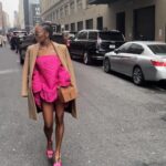 Eva Marcille Instagram - Thank you @pamellaroland for a beautiful collection💐 and it was so perfect to see my fashion gurus @nigelbarker and @mrjaymanuel #nyfw