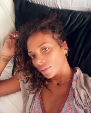 Eva Marcille Instagram - 🌻