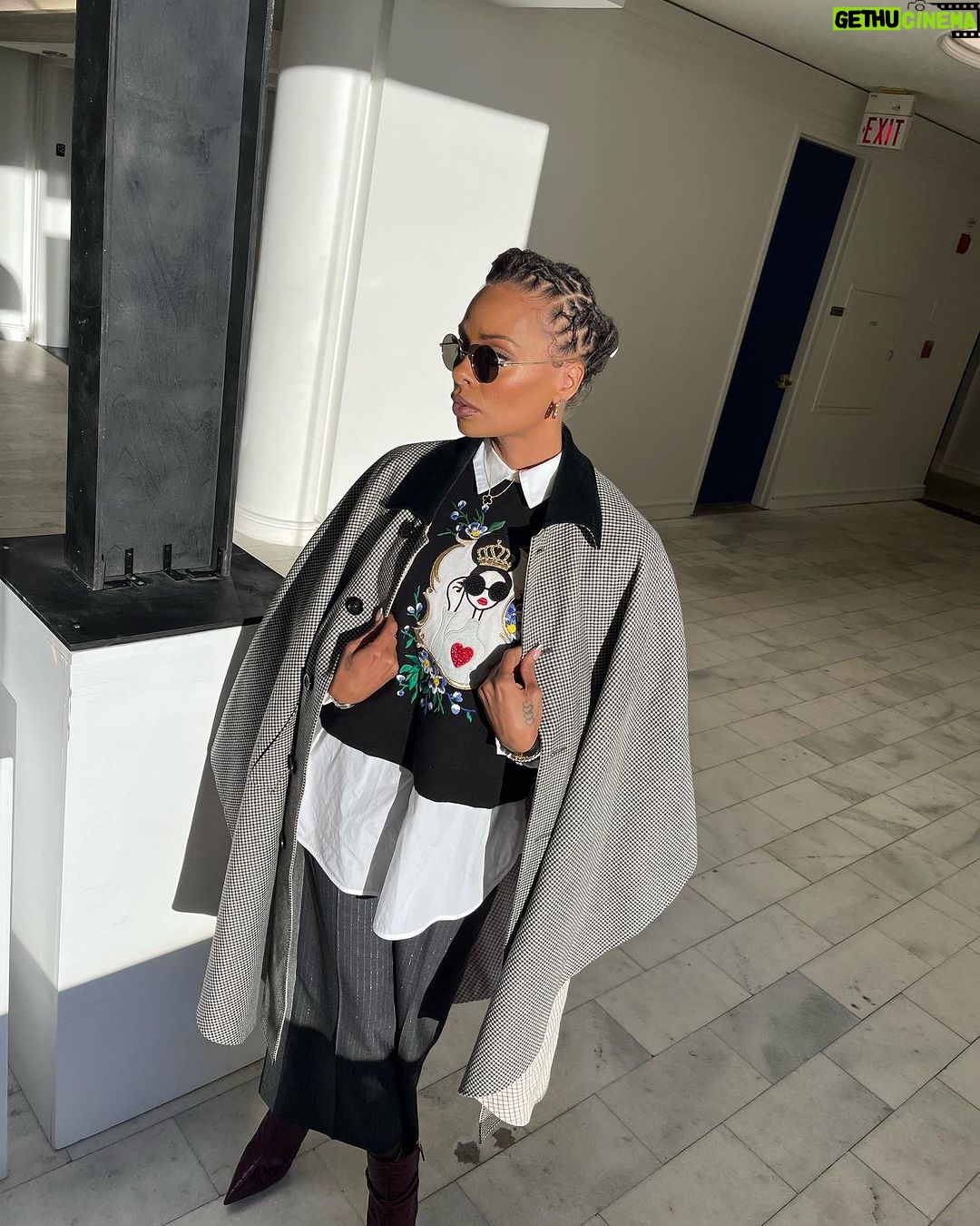 Eva Marcille Instagram - A Queens Day type Thursday with #Madam π New episode of @allthequeensmenbetplus out now on @betplus thank you @mzshyneka @joclive and @mystreetz945atl for having meππΎ