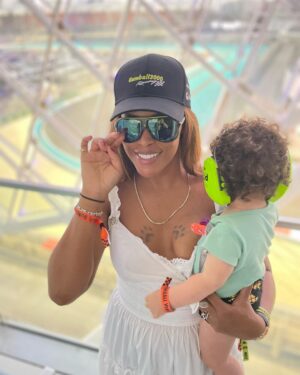 Eve Instagram - #photodump #f1weekend thanku @astonmartinf1 for having us 🏎️🏁 #babysfirstrace