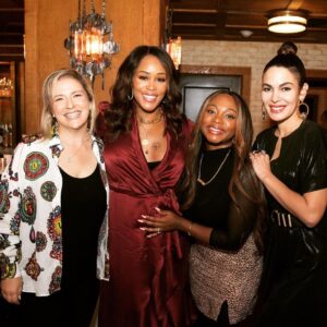 Eve Instagram - #photodump #babyshower in October 🥰🥰 thanku @ejlefton for the most amazing day!!! And thanku to all you ladies for making me feel so special!!! I’ve been meaning to post these for weeks!!! 🤰🏾❤️ pic number 1 is me and my momma ❤️
