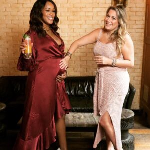 Eve Instagram - #photodump #babyshower in October 🥰🥰 thanku @ejlefton for the most amazing day!!! And thanku to all you ladies for making me feel so special!!! I’ve been meaning to post these for weeks!!! 🤰🏾❤️ pic number 1 is me and my momma ❤️