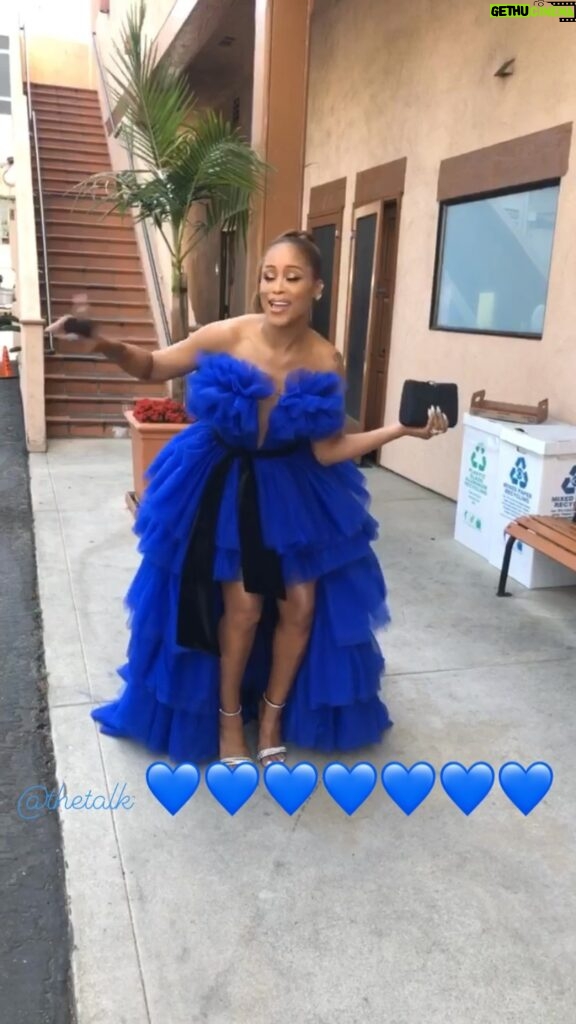 Eve Instagram - #flashbackfriday on my way to the #daytime #emmys for @thetalkcbs 💙 I will miss you all 💙 @angelacstyles @ernestocasillas Thanku for ALWAYS making me look #supafly 🤗🤗 @aleherself 💙 #thatsawrap