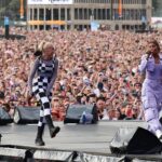 Eve Instagram - O hey @gwenstefani 🖤🤍 shot from last Saturday @bsthydepark the crowd was amazing. Thanks for having me! 💜 @mrselfportrait @oliviabuckingham 📸 @marco.bahler