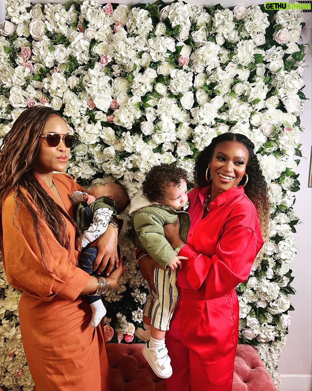 Eve Instagram - Love this pic Me and @angelacstyles holding each others #sons what a beautiful moment!!!! 💙💙 🥹