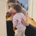 Evelyn Sharma Instagram - Being a mother is so hard… but being mommy is bliss 🥰. Finding the balance between both is everything. 💖🐣🌞 #momlife #twoundertwo #motherhood #bestlifeever