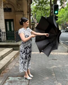 Evelyn Sharma Instagram - Rainy day in the city ☔️