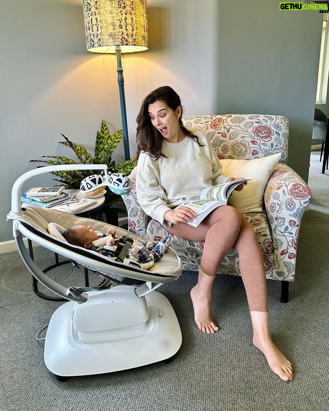 Evelyn Sharma Instagram - When you finally get some mommy me-time in but baby starts babbling too cutely… 🐣🥰 obsessed with my little man! 💖 Thanks for always spoiling me with awesome gifts @4moms_aus #4moms