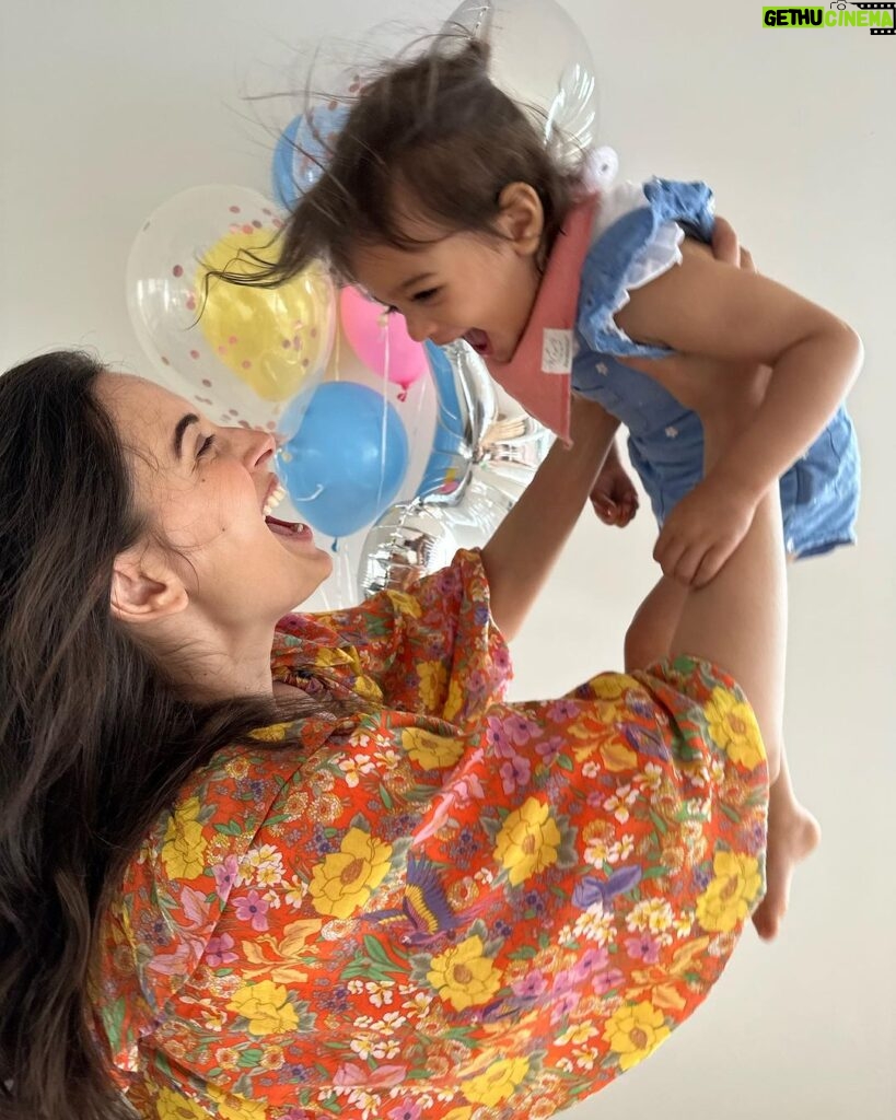 Evelyn Sharma Instagram - My big girl is 2!!! 🤩🥳 you’re everything and more we could have ever wished for, my beautiful daughter 💖 this is by far our happiest Diwali ever! 🎊 #happydiwali #twoyearsold #babygirl #happybirthday