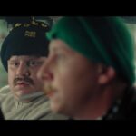 Evgeniy Kulik Instagram - Ребята, мы читаем комментарии и очень популярный «снимайте кино». В этот четверг в 18:00 выходит наш первый длинный скетч, короткометражный фильм, он получился аж на 8 минут. Пожалуйста не пропустите, поставите уведомление о выходе ролика, для меня это важно. Кто готов посмотреть такой длинный скетч?