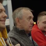 Evgeniy Kulik Instagram - Тим Кук, когда ты уже выпустишь что-то действительно полезное? Те, кому нужен такой браслет, ставим лайк, давайте узнаем сколько нас 😂😂😂