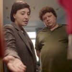 Evgeniy Kulik Instagram - Почему девушка уезжая, объясняет всё как ребёнку. Я ведь сам могу найти еду и оплатить ЖКХ с помощью Сбербанк онлайн, с учетом того, что там и так все супер просто, даже вводить ничего не надо - сканируешь штрихкод на квитанции с помощью приложения и оплачиваешь. Подробности по ссылке в БИО #сбербанк #куликдататарочка Spasskaya Tower Festival