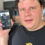 Evgeniy Kulik Instagram - Ребятишки молодым родителям нужны деньги поэтому я использую СберПрайм+ - это первая в России подписка с финансовыми сервисами. Супер-удобная и супер-выгодная! Платишь СберКартой Прайм в кафе, за такси, бензин и получаешь повышенные бонусы. Думаешь это все? Нет, там ещё много крутых скидок и преимуществ от партнёров. Советую всем! @sberbank
