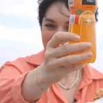 Ezgi Mola Instagram - Enis’cim konu #günücappyle ‘mekse benden öğreneceğin çok şey var , çok fırın ekmek yemeni istemedim malum 🥰 @cappyturkiye @enisarikan #işbirliği 🍊🧡🍊