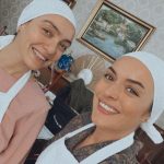 Ezgi Mola Instagram - Merve! Doğum günün kutlu olsun . Sen kimin hayatında olsan o hayata güzellik getirirsin. Sen kiminle oynasan o kişiye ilham verirsin. Çok özelsin. Makyajı ben sana zorla da yapsam olur, sen bildiğinden şaşma! Hayatımdan da sakın çıkma 😍🙏🏼🤍🧿 @mervedizdar