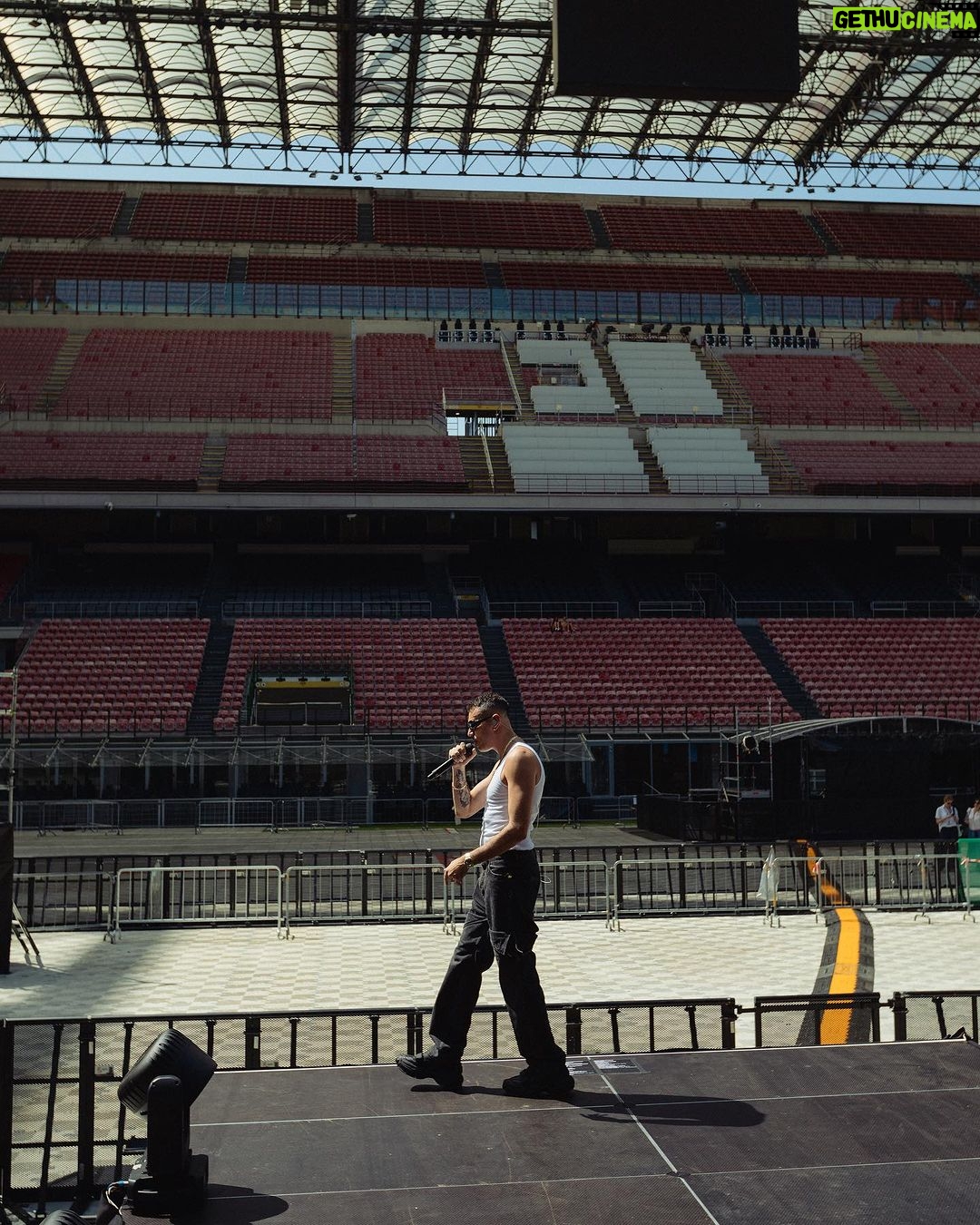 Fabio Bartolo Rizzo Instagram - La prima volta a San Siro non si scorda mai 🏟️🔥 Grazie Blanco, grazie Milano.