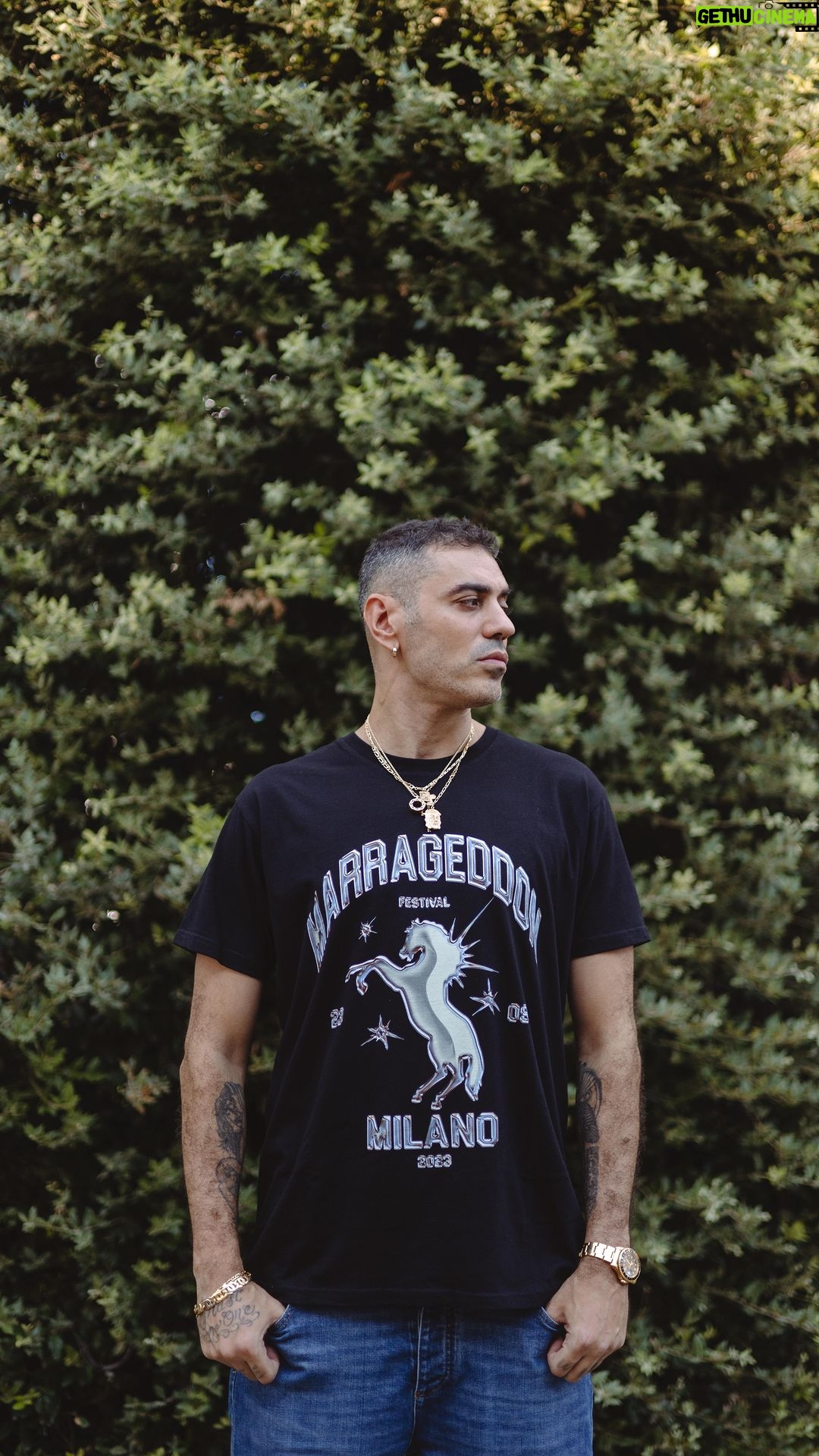 Fabio Bartolo Rizzo Instagram - Data la grandissima richiesta, abbiamo deciso di rendere disponibili le due date del Marrageddon live anche sul canale Twitch di @amazonmusicit, per tutti coloro che non sono riusciti a prendere i biglietti per Milano e Napoli. Tutte le informazioni le potete trovare anche sul profilo @amazonmusicit