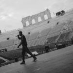 Fabio Bartolo Rizzo Instagram - Primo rapper all’Arena di Verona ✨ 🎭 Grazie a tutti per l’incredibile energia, è stato magico. Domani ci prendiamo Torino 🫳🏾