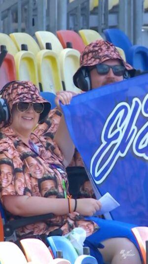 Fabio Quartararo Instagram - “El Diablo” fans level: Extreme 😈

#IndonesianGP🇮🇩 #MotoGP #Motorsport #Motorcycle #Racing #FQ20 #FabioQuartararo