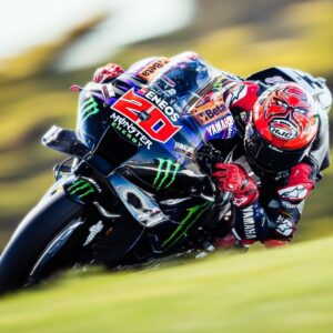 Fabio Quartararo Instagram - Didn’t expect to struggle that much… Due to bad weather on Sunday we will have the long race tomorrow. Hopefully we can find something in the morning session ✌🏼