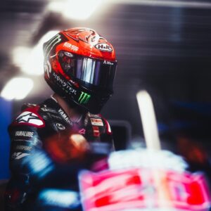 Fabio Quartararo Instagram - Didn’t expect to struggle that much… Due to bad weather on Sunday we will have the long race tomorrow. Hopefully we can find something in the morning session ✌🏼