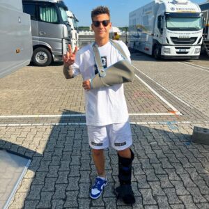 Fabio Quartararo Instagram - Well… we show great speed this weekend but unfortunately I crash in the beginning of the race and injured myself more… I will undergo a surgery tomorrow and will be time to relax ✌🏼