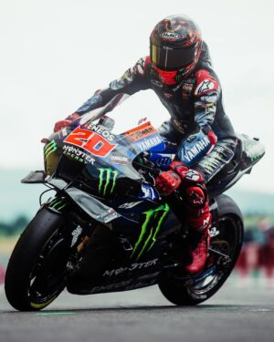 Fabio Quartararo Instagram - Tough times but we never give up !
