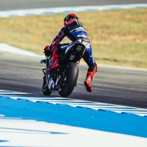 Fabio Quartararo Instagram - Well… no comment about the penalty. We got the speed but struggling on many areas. We will try to improve our feeling during the test of today and work on the time attack. Wishing the best to my friend @88migueloliveira 🙏🏼