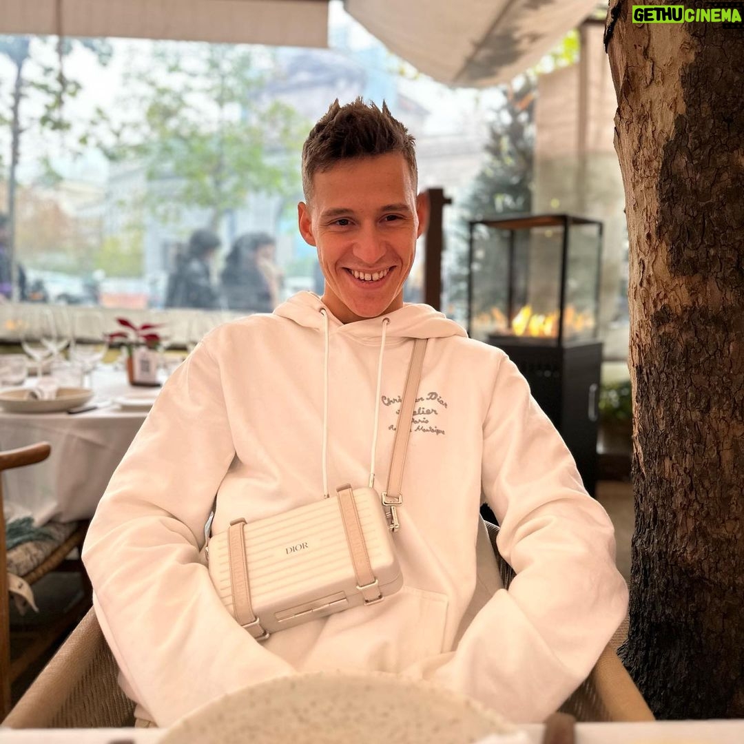 Fabio Quartararo Instagram - Madrid 📍 Puerta de Alcalá
