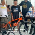 Fabrício Werdum Instagram - CAMPEÃO SÓ ANDA COM CAMPEÃO! @samuka__sz @masterjacare